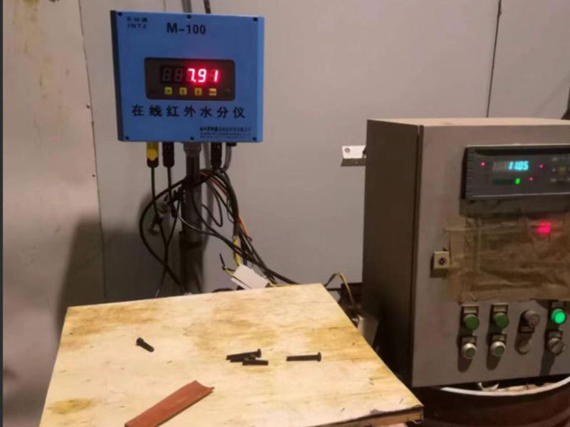 Online Moisture Meter