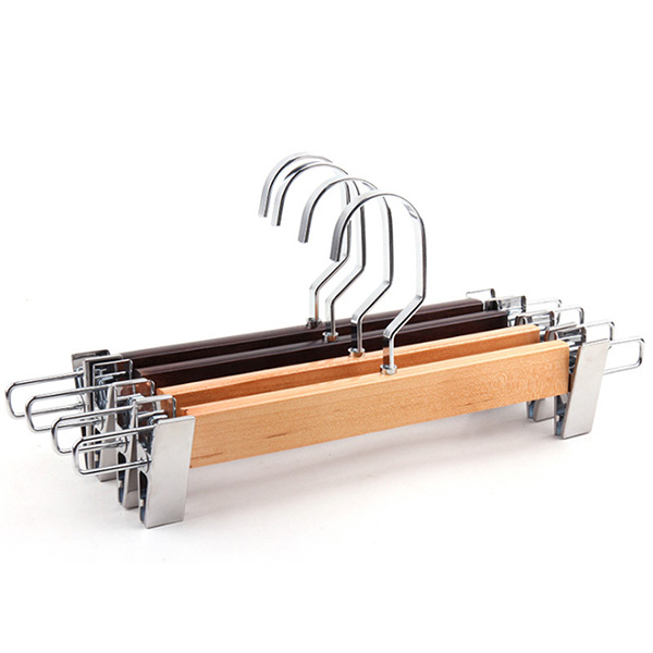 Pant Hanger Is a Closet Organized Helper