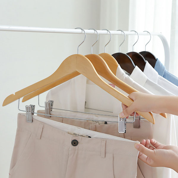 Using Hangers to Organize Your Closet