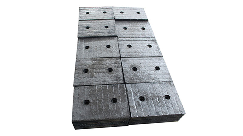 Wear liners with pre-machined countersunk
