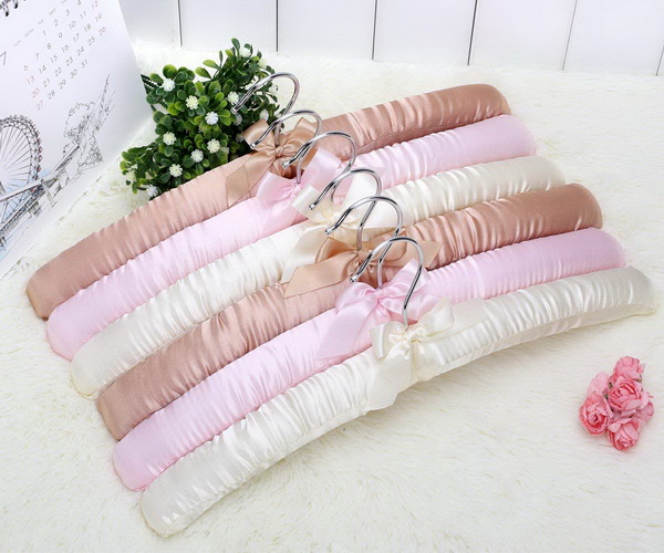 JS HANGER Sweater/Coat/Suit/Hangers with Soft Padded Foam
