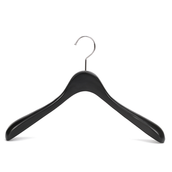 Wide Shoulder Coat Hangers