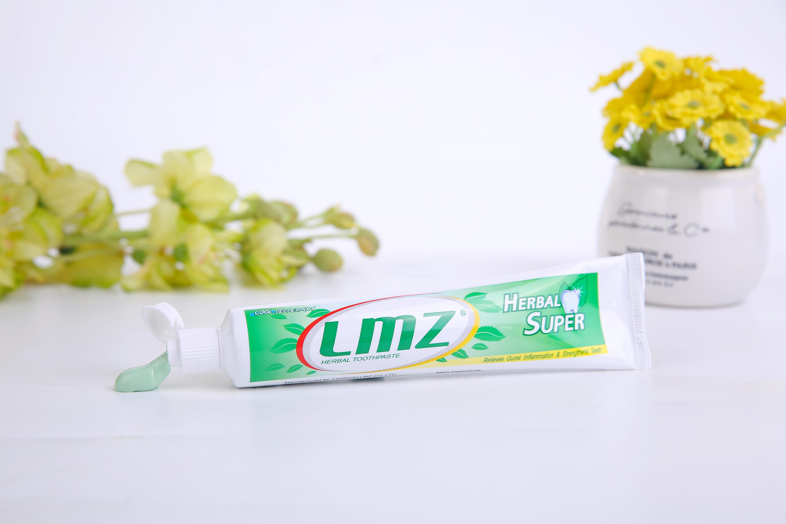LMZ Herbal Super Toothpaste