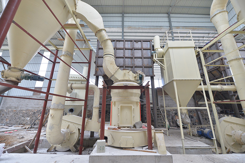 Dolomite grinding mill manufacturer: How much is the Raymond mill