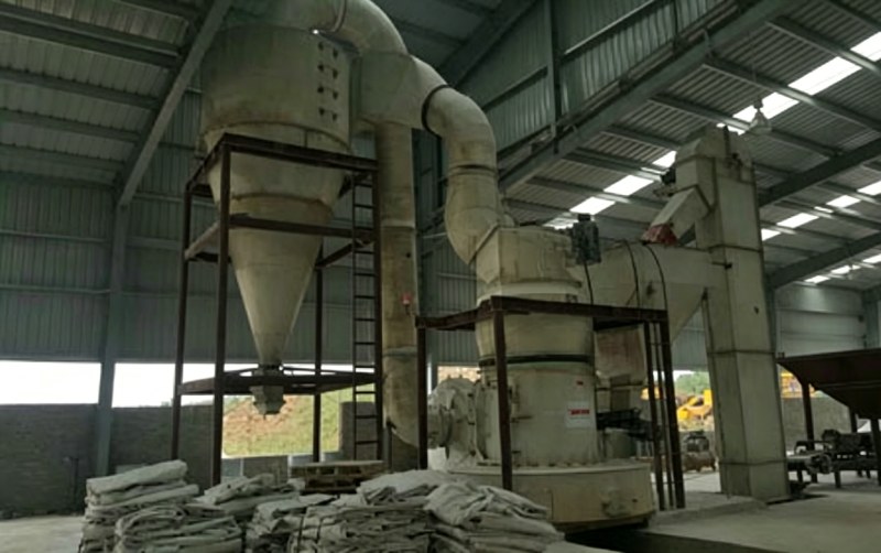Guilin Raytek HD-1620 Grinding Mill Operating Stably in Vietnam