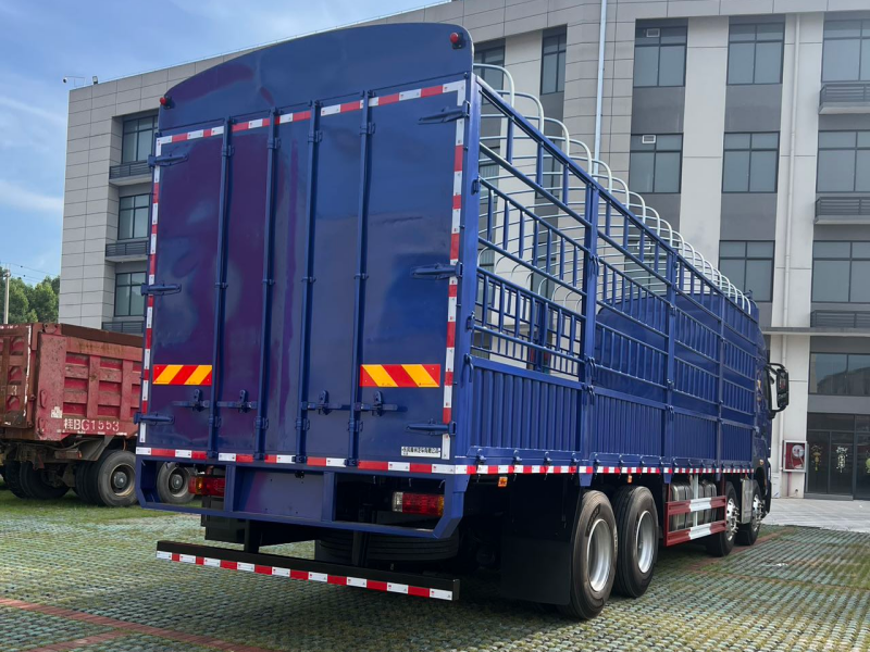 Chenglong China VI Truck