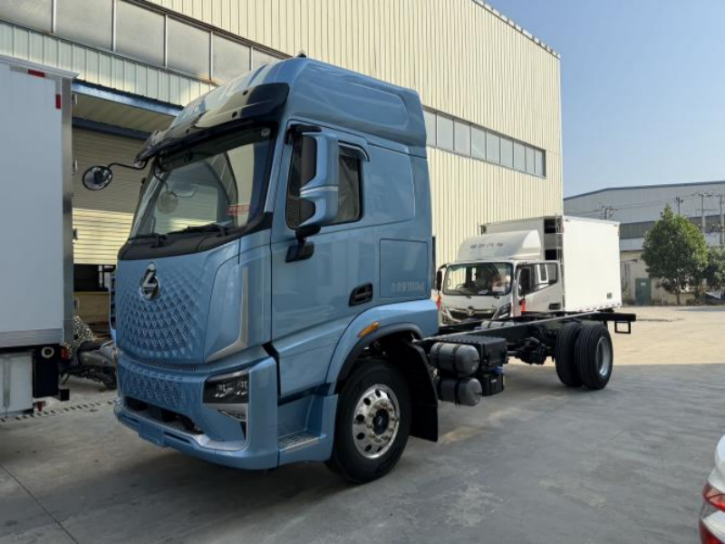 Yuchai engine Chenglong Truck